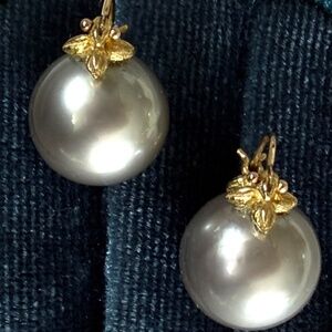 Designer Gabrielle Sanchez ~ 14K Yellow Gold 13mm Tahitian Pearl Flyers Earrings